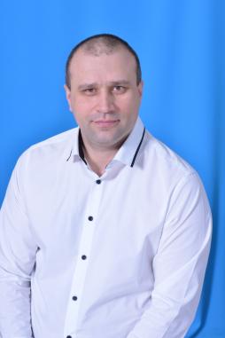 Мирошников Денис Сергеевич